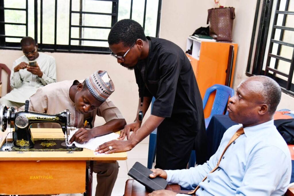 HANDS-ON CLASS/ FIELD SESSIONS OF THE ONGOING AGRIPRENEURSHIP/ ENTREPRENEURSHIP TRAINING FOR FEDERAL CIVIL SERVANTS HOLDING AT PSIN ENTREPRENEURSHIP CENTRE/FARM